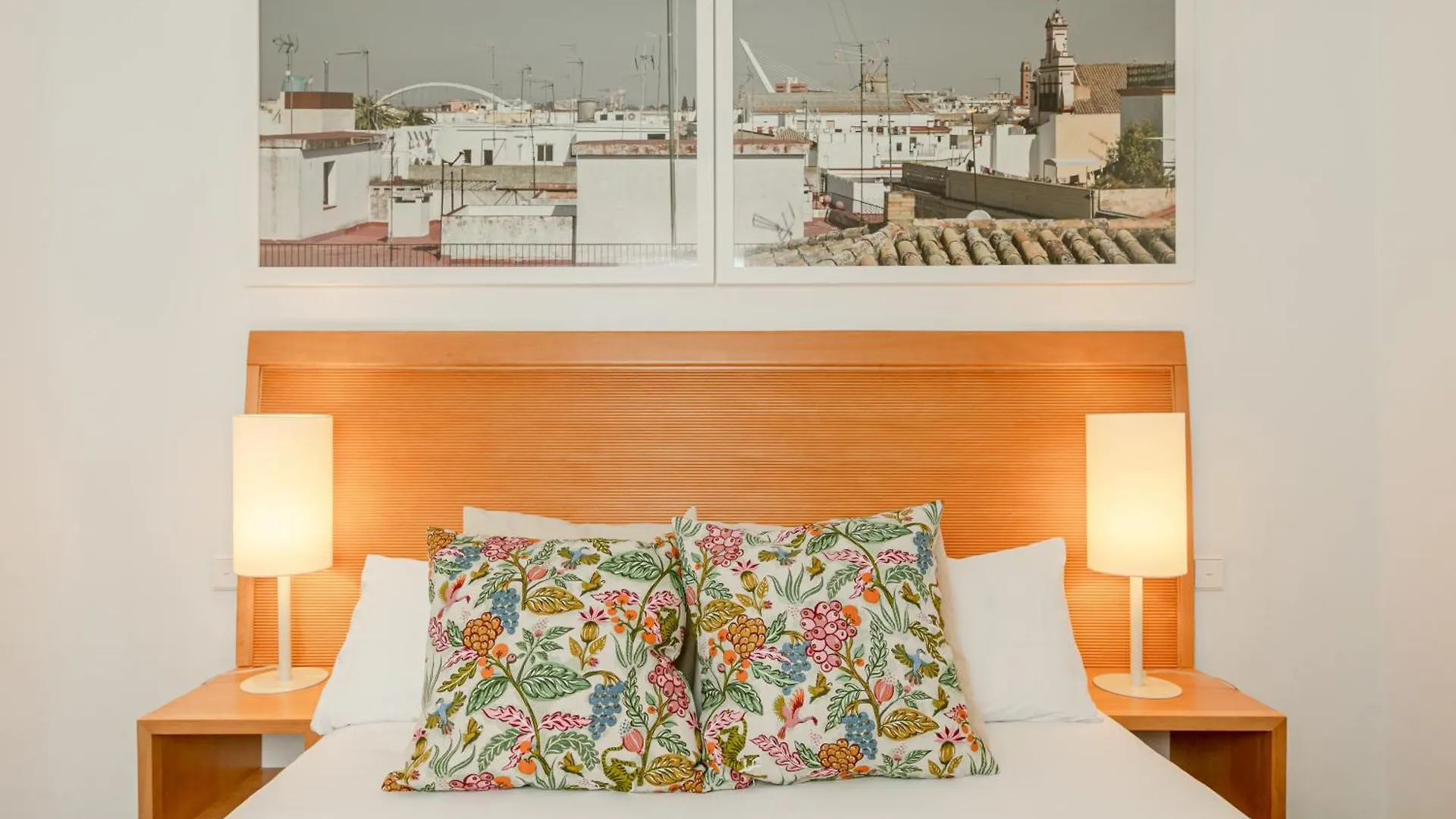 Stay U-Nique Apartments Eslava إشبيلية