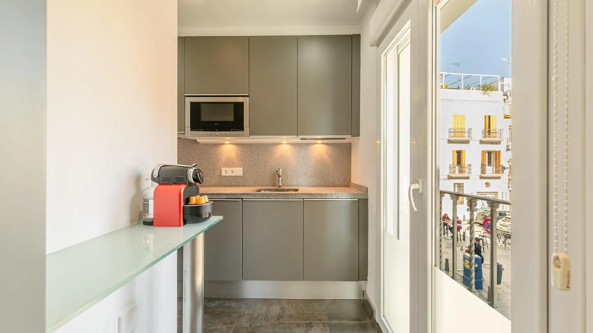 Stay U-Nique Apartments Eslava Siviglia Spagna