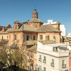 Apartamento San Pablo Premium Suites, Sevilha