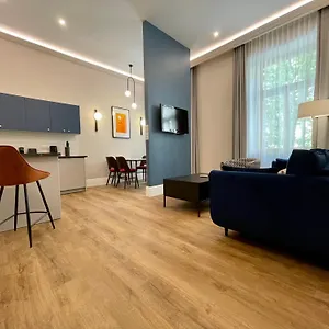 https://golden-queen-apartment-city-center.krakowhotelspoland.com