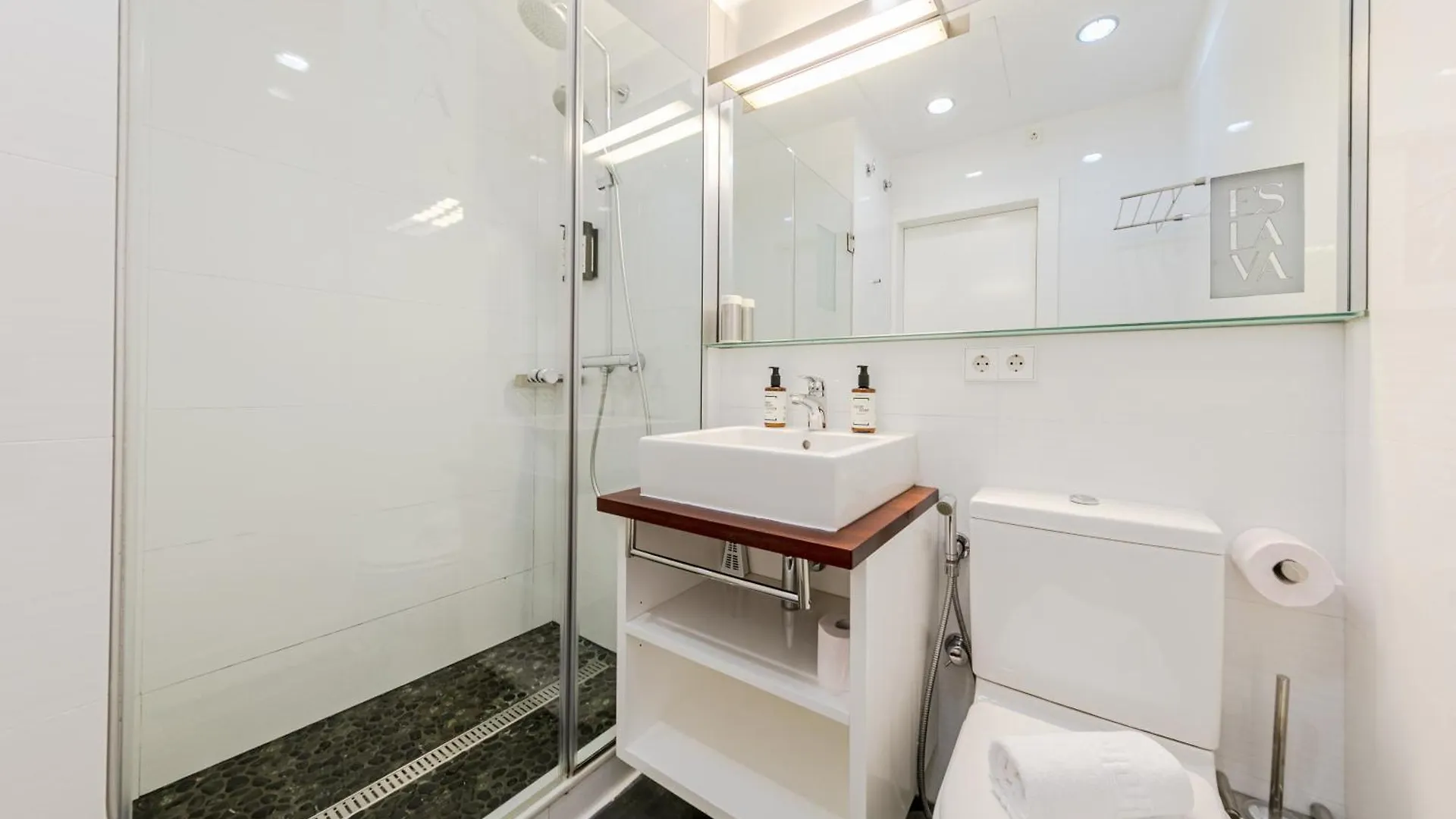 Stay U-Nique Apartments Eslava Sevilla 0*,  Španělsko